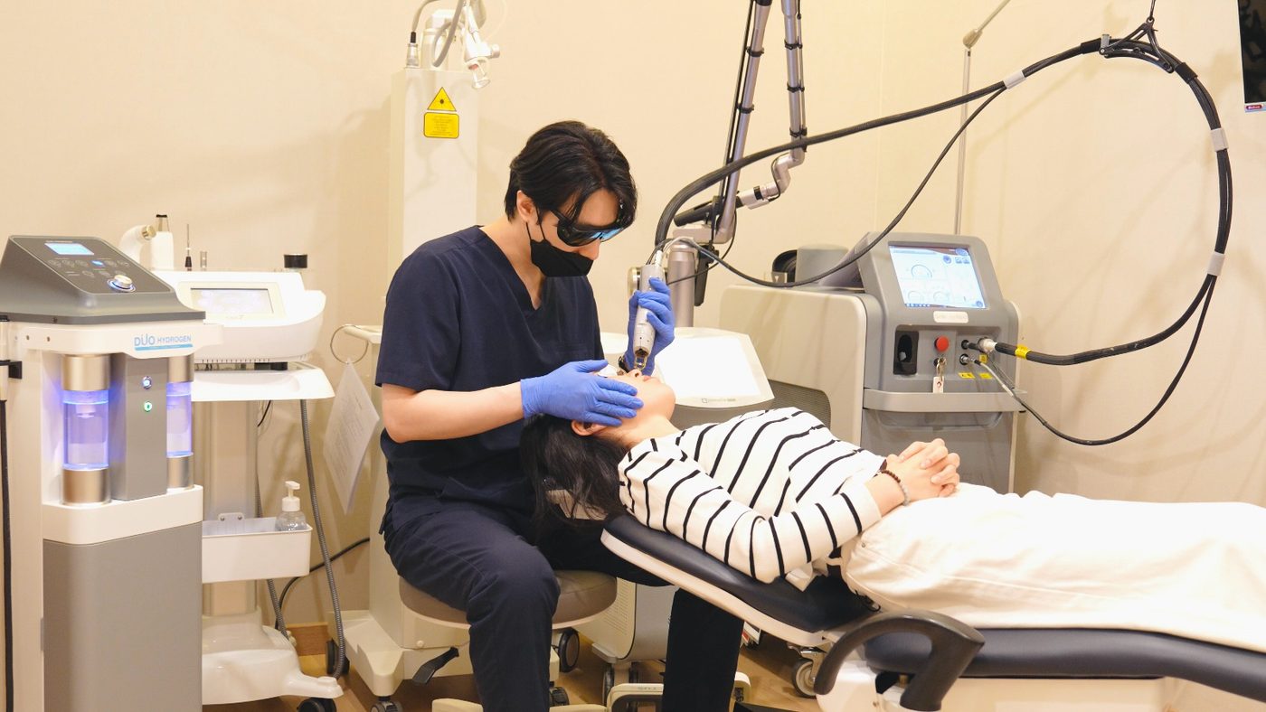 아이맘한의원 레이저 시술 장면 1
